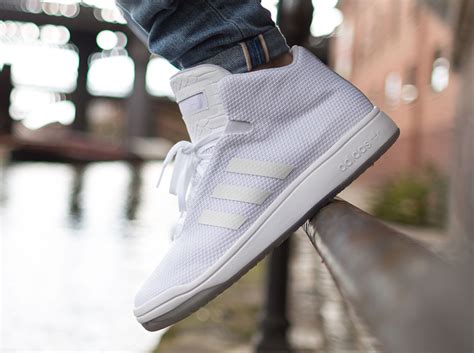 adidas originals veritas mid